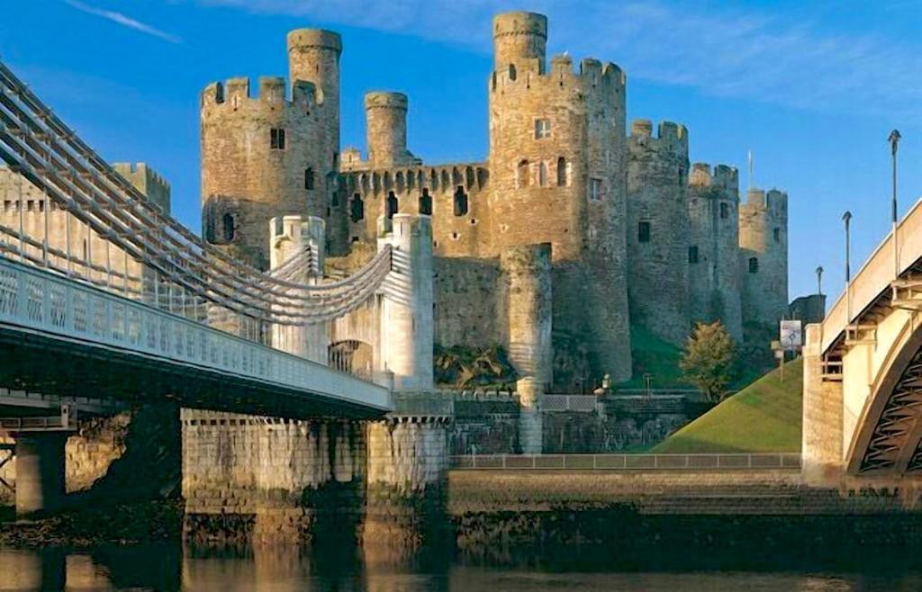 Beautiful Ancient Stone Cottage, Local Walks & Pub! Conwy Exteriör bild